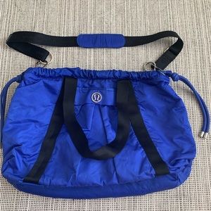 Lululemon Blue extra large Gym / Yoga Bag vivid blue, big logo, lots of pockets